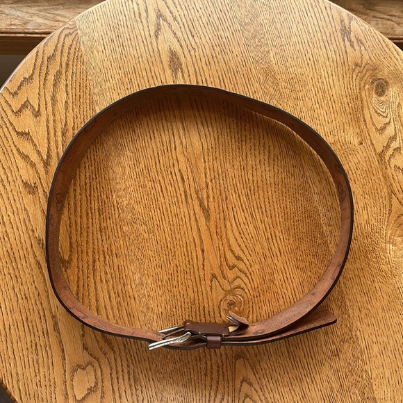 Tommy Bahama belt - Picture 3 of 12